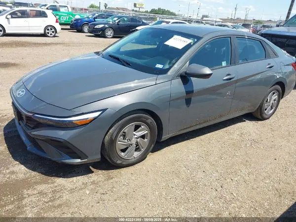 KMHLL4DG1RU828501 2024 HYUNDAI ELANTRA - Image 2