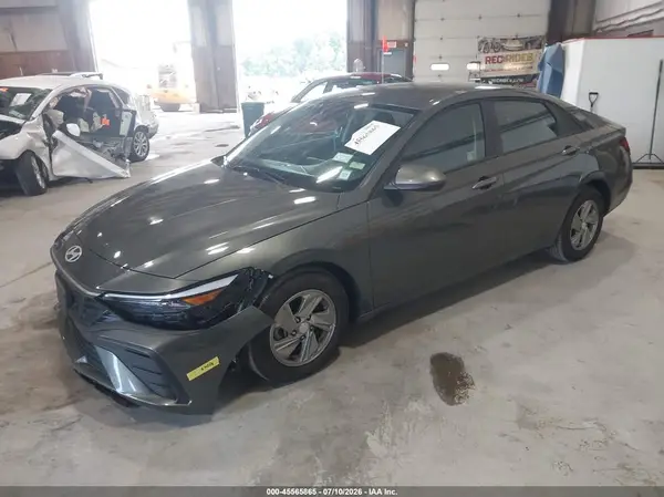 KMHLL4DG1SU061805 2025 HYUNDAI ELANTRA - Image 2