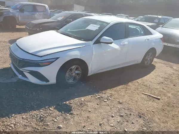 KMHLL4DG1SU861181 2025 HYUNDAI ELANTRA - Image 2
