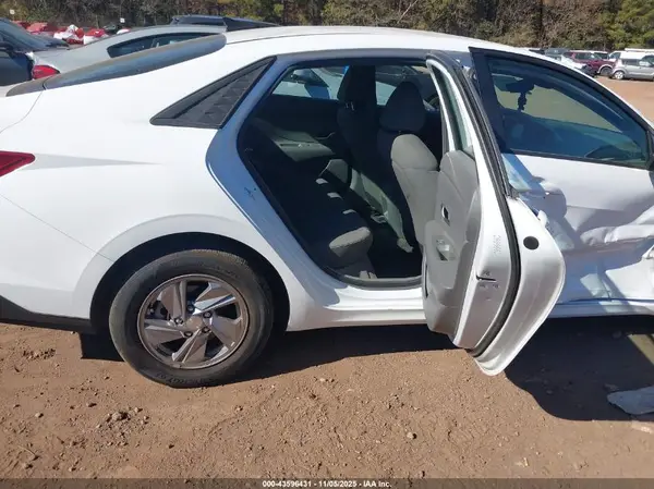 KMHLL4DG1SU861181 2025 HYUNDAI ELANTRA - Image 8