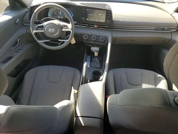 KMHLL4DG1SU942990 2025 HYUNDAI ELANTRA - Image 8