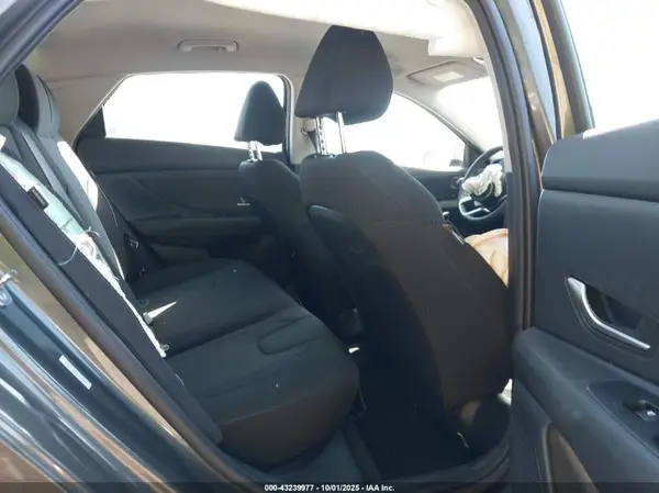 KMHLL4DG1SU947137 2025 HYUNDAI ELANTRA - Image 8