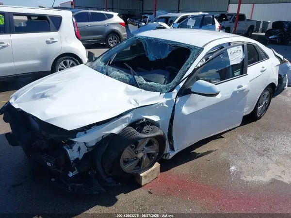KMHLL4DG1SU956209 2025 HYUNDAI ELANTRA - Image 2