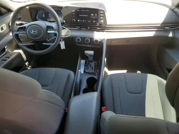 KMHLL4DG2RU644796 2024 HYUNDAI ELANTRA - Image 8