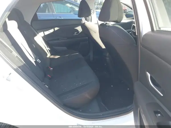 KMHLL4DG2RU694789 2024 HYUNDAI ELANTRA - Image 8