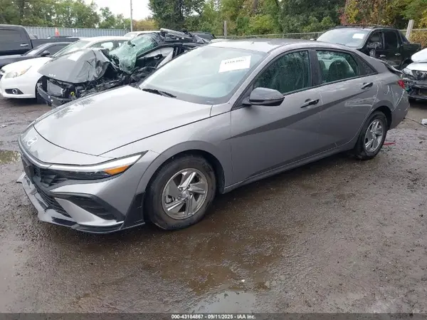 KMHLL4DG2RU726978 2024 HYUNDAI ELANTRA - Image 2