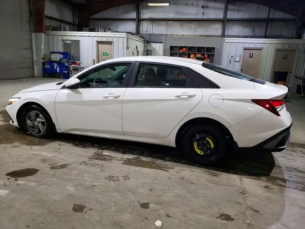 KMHLL4DG2RU741738 2024 HYUNDAI ELANTRA - Image 2