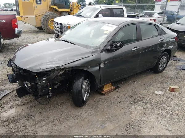 KMHLL4DG2RU741898 2024 HYUNDAI ELANTRA - Image 2