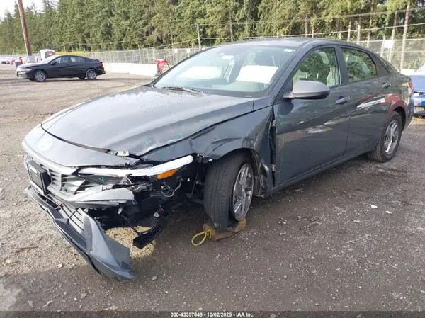 KMHLL4DG2RU743523 2024 HYUNDAI ELANTRA - Image 2