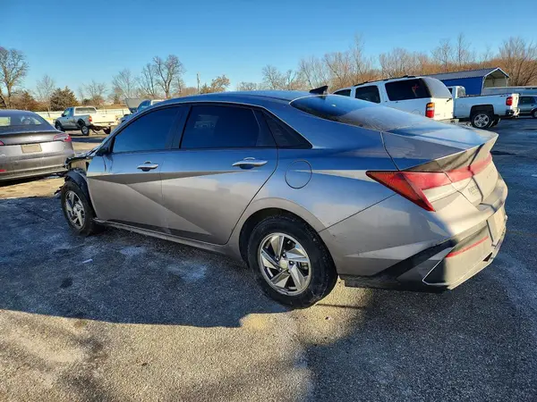 KMHLL4DG2RU746440 2024 HYUNDAI ELANTRA - Image 2