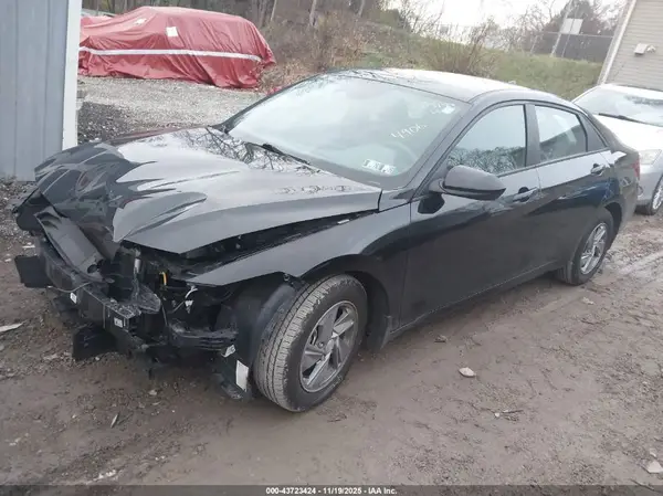 KMHLL4DG2RU764906 2024 HYUNDAI ELANTRA - Image 2