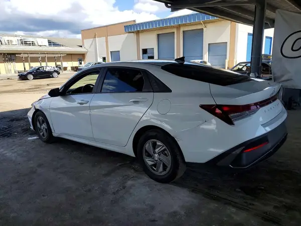 KMHLL4DG2SU006294 2025 HYUNDAI ELANTRA - Image 2