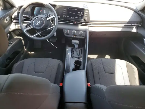 KMHLL4DG2SU052711 2025 HYUNDAI ELANTRA - Image 8