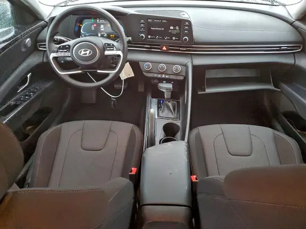 KMHLL4DG2SU855292 2025 HYUNDAI ELANTRA - Image 8