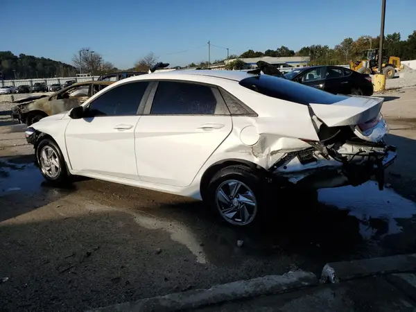 KMHLL4DG2SU901137 2025 HYUNDAI ELANTRA - Image 2