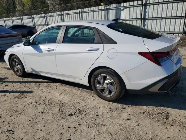 KMHLL4DG2SU901865 2025 HYUNDAI ELANTRA - Image 2