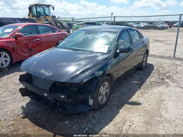 KMHLL4DG2SU902952 2025 HYUNDAI ELANTRA - Image 2