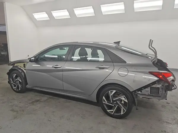 KMHLL4DG2SU912722 2025 HYUNDAI ELANTRA - Image 2