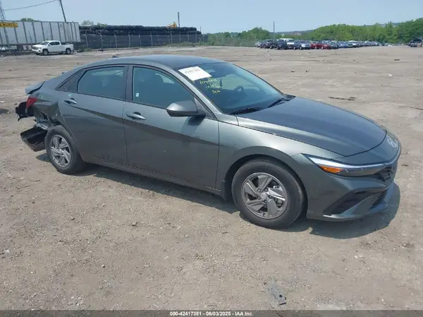 KMHLL4DG2SU915135 2025 HYUNDAI ELANTRA - Image 1