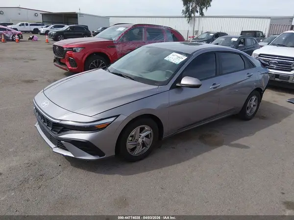 KMHLL4DG2SU929309 2025 HYUNDAI ELANTRA - Image 2