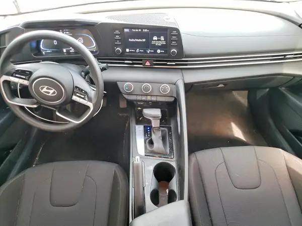 KMHLL4DG2SU932792 2025 HYUNDAI ELANTRA - Image 8