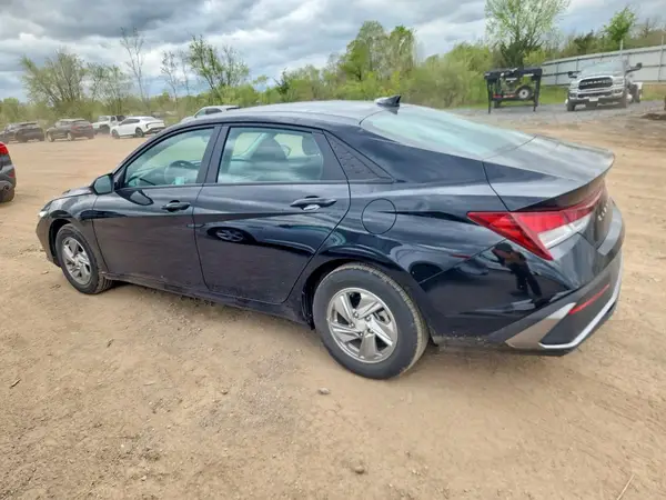 KMHLL4DG2SU988294 2025 HYUNDAI ELANTRA - Image 2