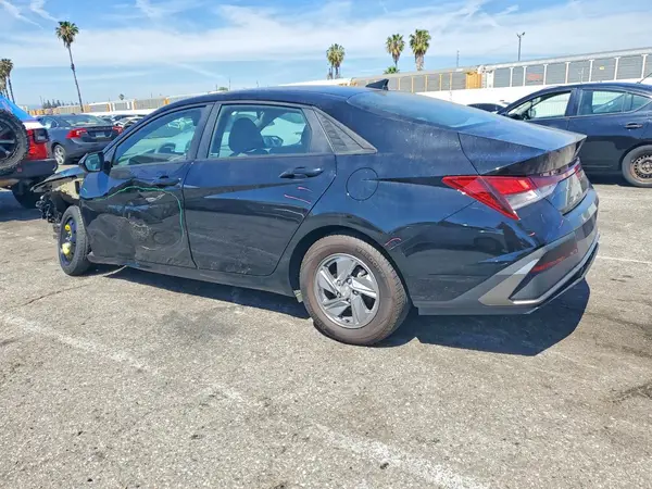 KMHLL4DG3RU660215 2024 HYUNDAI ELANTRA - Image 2