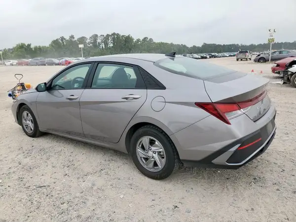 KMHLL4DG3RU681193 2024 HYUNDAI ELANTRA - Image 2