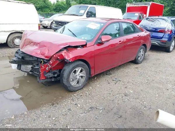 KMHLL4DG3RU745555 2024 HYUNDAI ELANTRA - Image 2