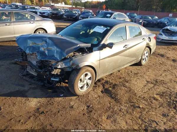 KMHLL4DG3RU784047 2024 HYUNDAI ELANTRA - Image 2