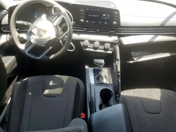 KMHLL4DG3RU812607 2024 HYUNDAI ELANTRA - Image 8
