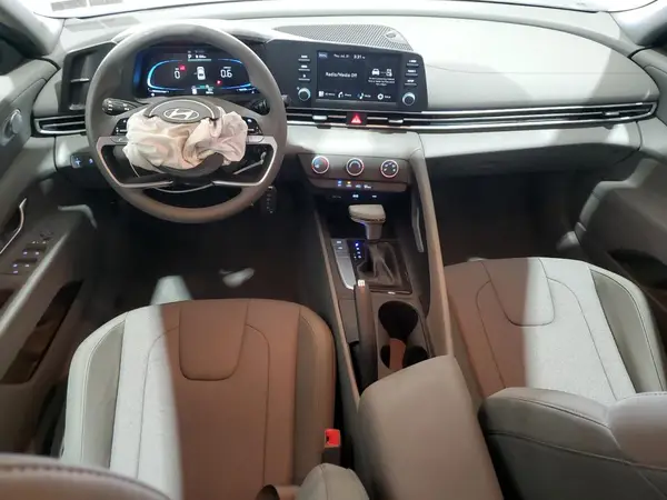 KMHLL4DG3RU813868 2024 HYUNDAI ELANTRA - Image 8
