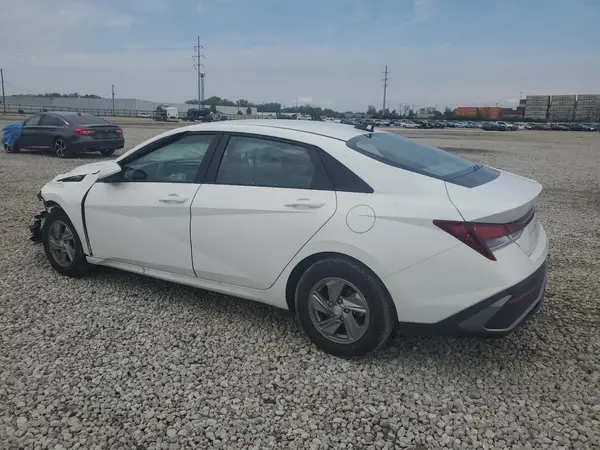 KMHLL4DG3RU824983 2024 HYUNDAI ELANTRA - Image 2