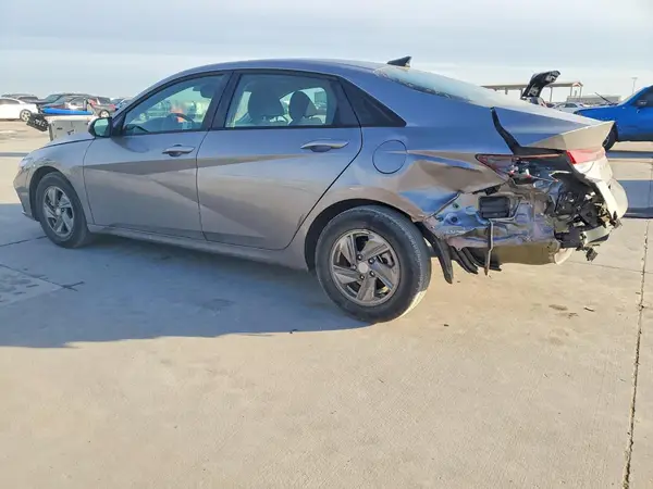 KMHLL4DG3RU851424 2024 HYUNDAI ELANTRA - Image 2