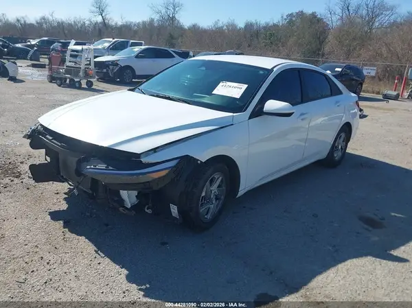 KMHLL4DG3RU851472 2024 HYUNDAI ELANTRA - Image 2