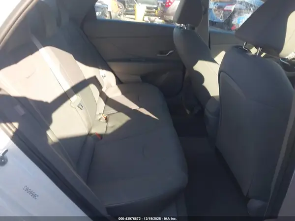 KMHLL4DG3RU851682 2024 HYUNDAI ELANTRA - Image 8