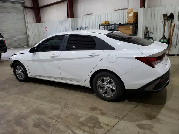 KMHLL4DG3RU851696 2024 HYUNDAI ELANTRA - Image 2