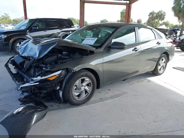 KMHLL4DG3SU052832 2025 HYUNDAI ELANTRA - Image 2