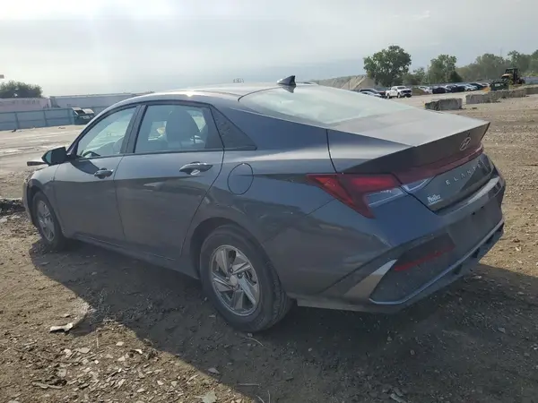 KMHLL4DG3SU856872 2025 HYUNDAI ELANTRA - Image 2