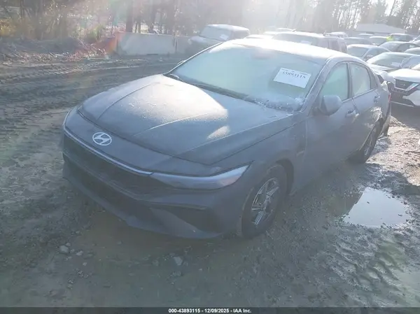 KMHLL4DG3SU860288 2025 HYUNDAI ELANTRA - Image 2