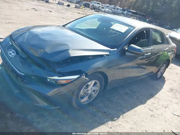 KMHLL4DG3SU865474 2025 HYUNDAI ELANTRA - Image 2