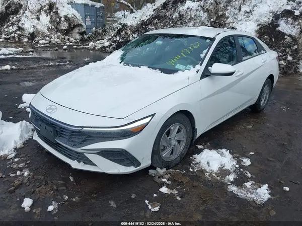KMHLL4DG3SU913653 2025 HYUNDAI ELANTRA - Image 2