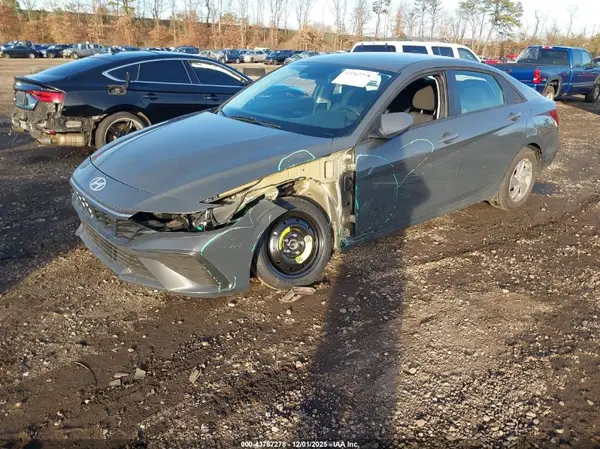 KMHLL4DG3SU939606 2025 HYUNDAI ELANTRA - Image 2
