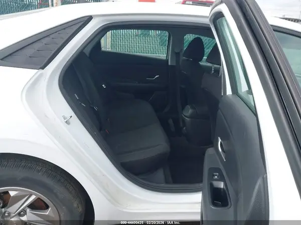 KMHLL4DG3SU943168 2025 HYUNDAI ELANTRA - Image 8