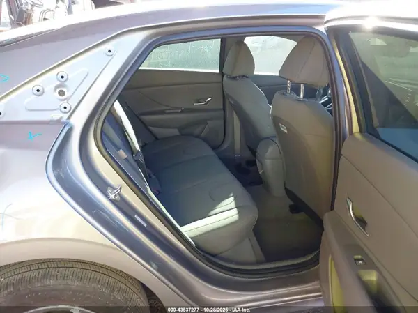KMHLL4DG3SU945731 2025 HYUNDAI ELANTRA - Image 8