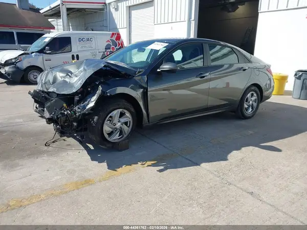 KMHLL4DG3TU103375 2026 HYUNDAI ELANTRA - Image 2