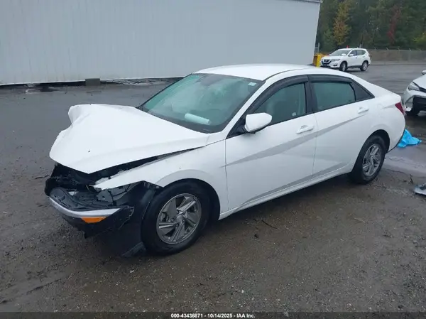 KMHLL4DG4RU652463 2024 HYUNDAI ELANTRA - Image 2