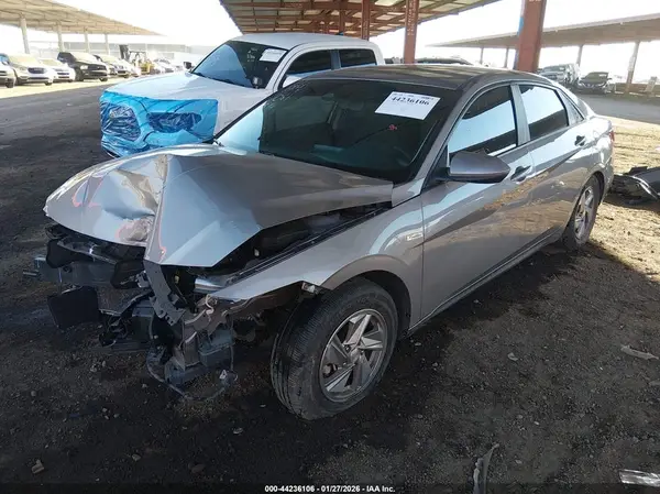 KMHLL4DG4RU657081 2024 HYUNDAI ELANTRA - Image 2
