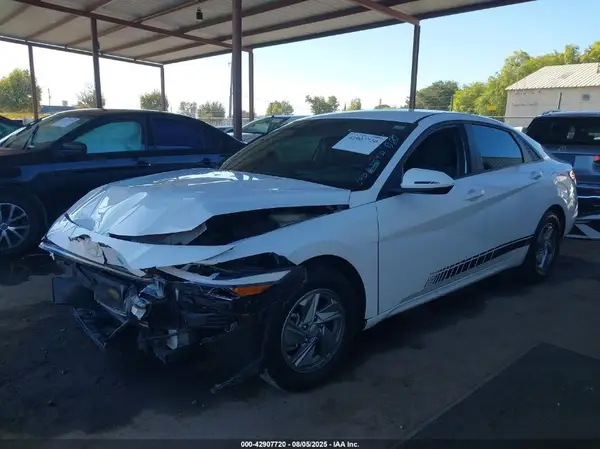 KMHLL4DG4RU679971 2024 HYUNDAI ELANTRA - Image 2
