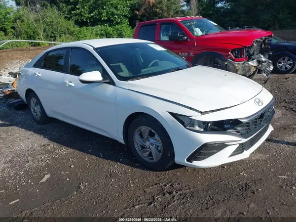 KMHLL4DG4RU727081 2024 HYUNDAI ELANTRA - Image 1
